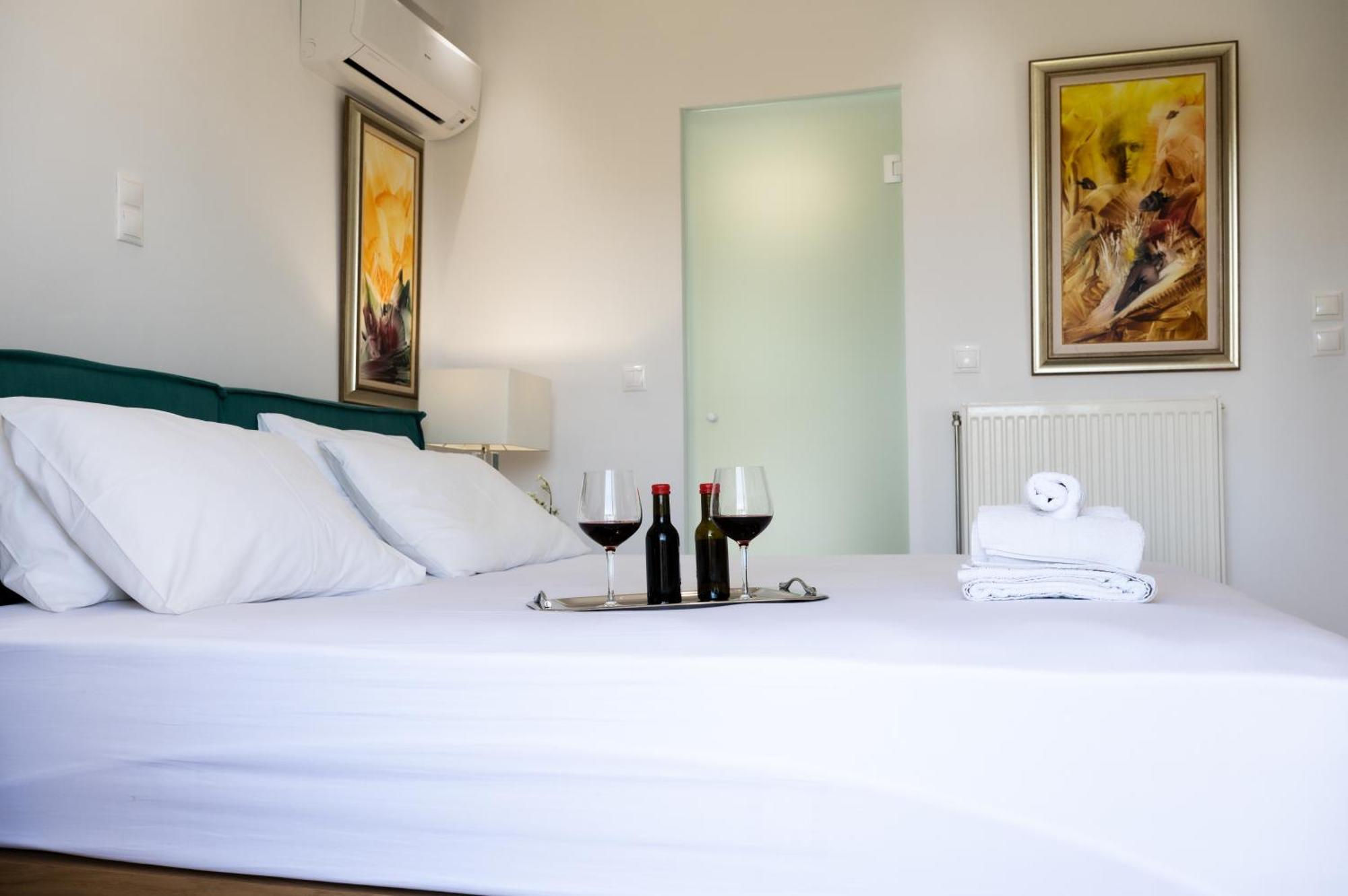 Keratea Luxury Villa -Athens Airport Екстер'єр фото