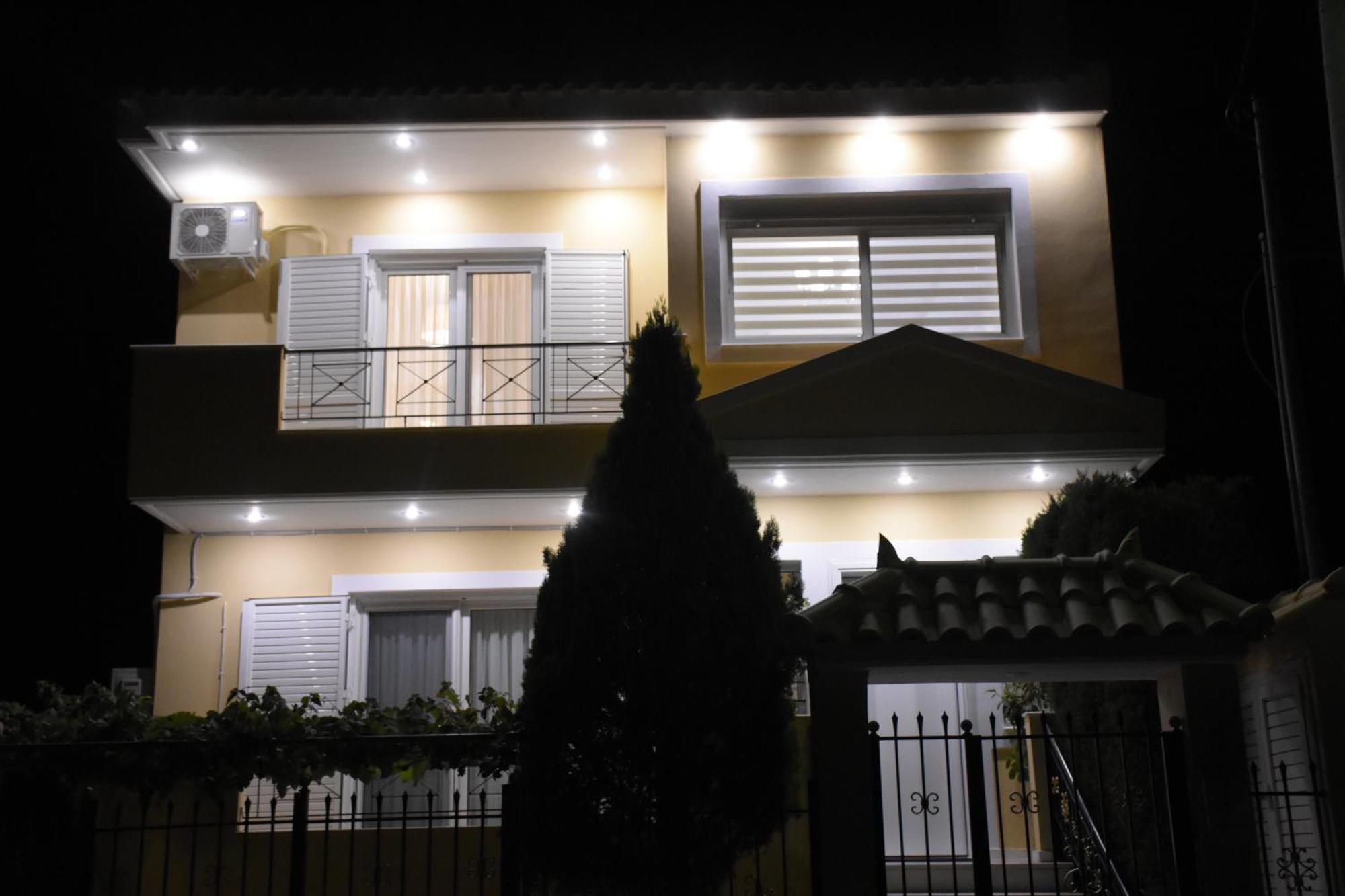 Keratea Luxury Villa -Athens Airport Екстер'єр фото